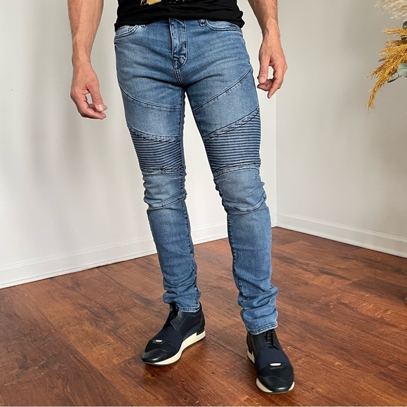 TRUE RELIGION Skinny Jeans (30) - Picture 2 of 13